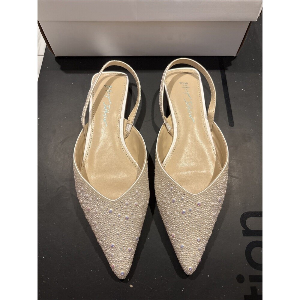 Betsey Johnson SB Vance Slingback 9M Pearl
